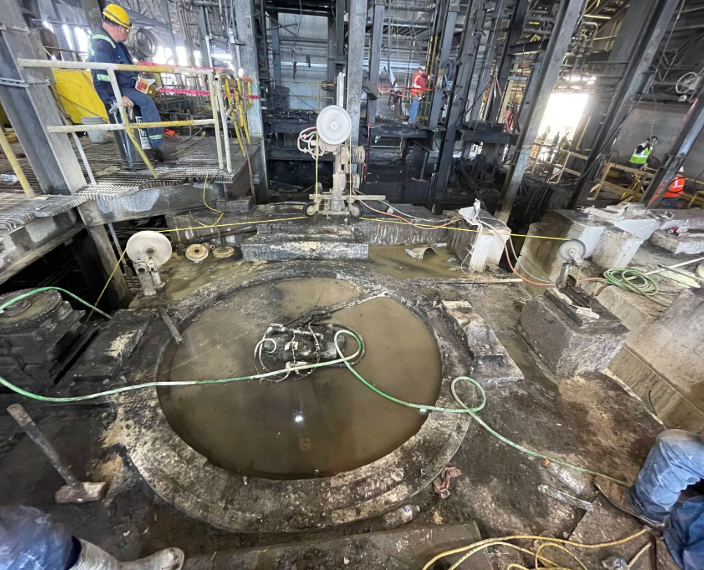 Industrial concrete demolition using wire saw (12)